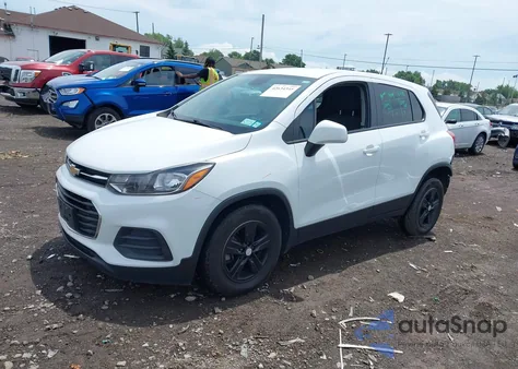 2020 Chevrolet Trax Fwd Ls z USA, uszkodzony, nr VIN KL7CJKSB1LB322558